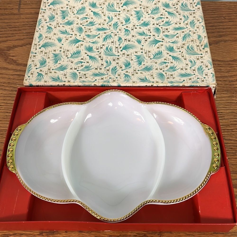 Vtg Milk glass Fire King oven ware serving plate with original packaging